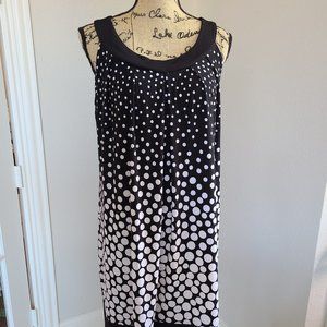 Is black-and-white polka. dress